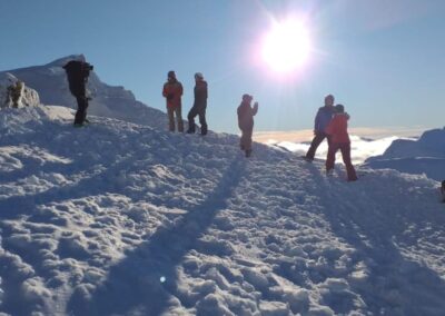 botas impermeables en la nieve