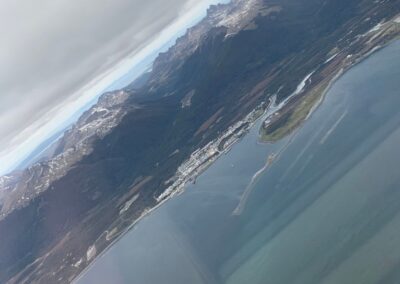Imagen del paisaje patagónico desde el interior del Avión Cessna Citation II