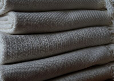 mantas beige ona land