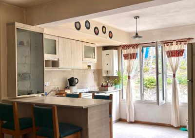 Luna negra - Barra en cocina Departamento en Ushuaia