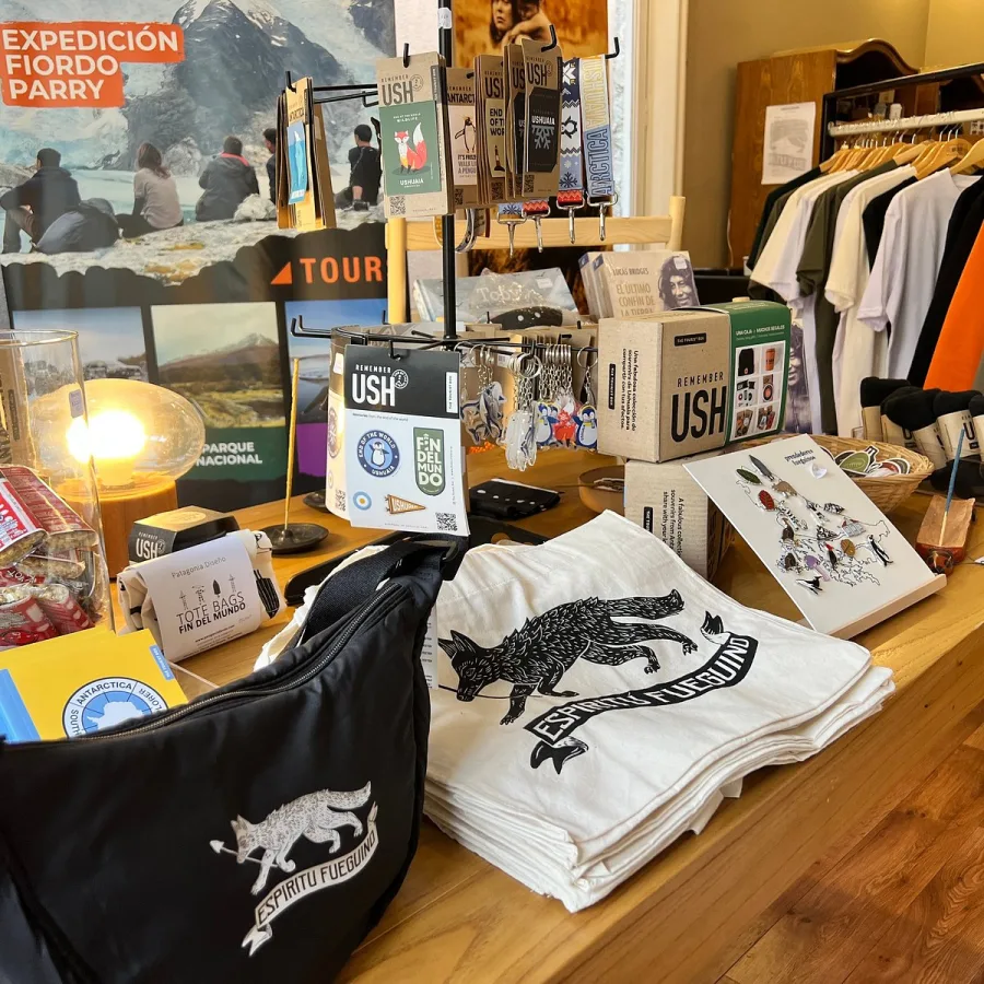 Espíritu Fueguino – Local Art, Gifts and Coffee in Ushuaia