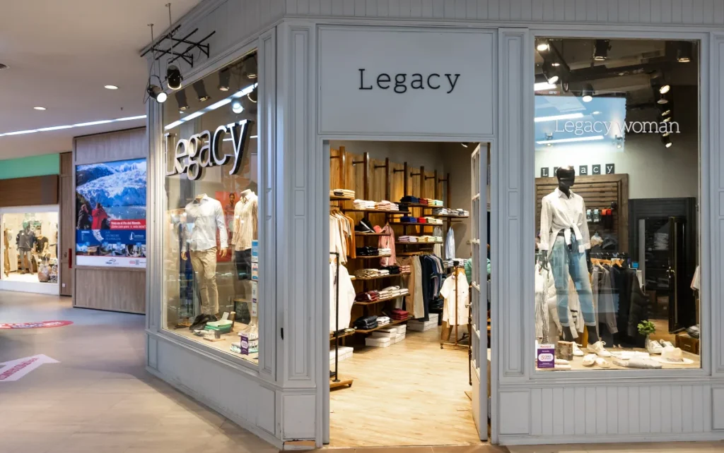 Legacy – Paseo del Fuego Shopping