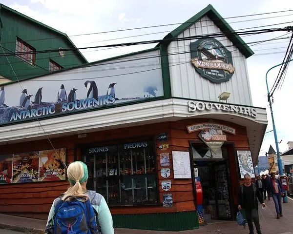 Monte Olivia Souvenirs – Handicrafts and Gifts in Ushuaia