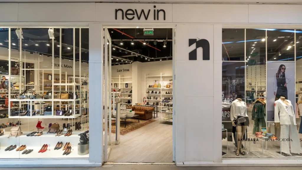 New In – Paseo del Fuego Shopping