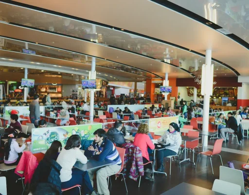 Fotografía del centro comercial Paseo del Fuego Shopping en Ushuaia