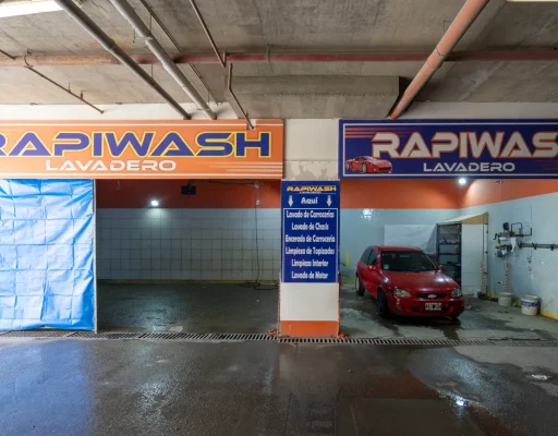 Fotografía del establecimiento Rapiwash en el Paseo del Fuego Shopping de Ushuaia
